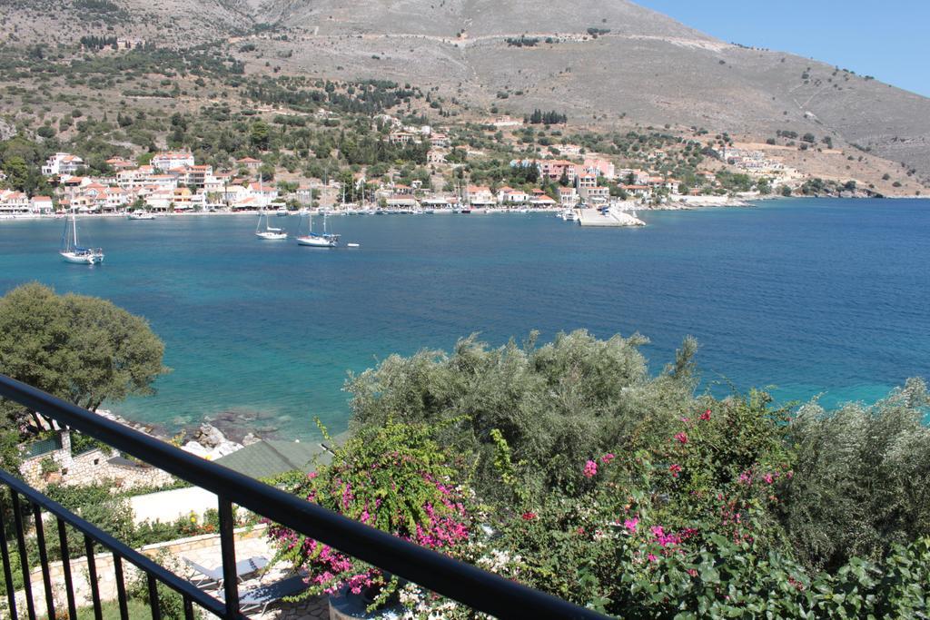 Ballas Apartments Айя-Евфимия Экстерьер фото