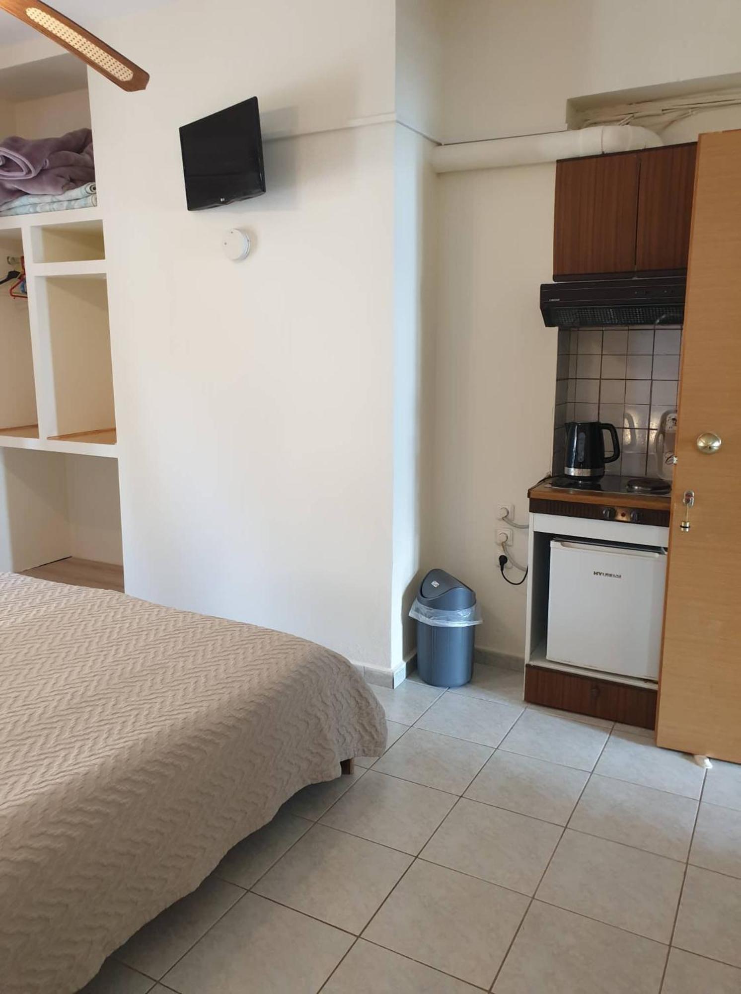 Ballas Apartments Айя-Евфимия Экстерьер фото
