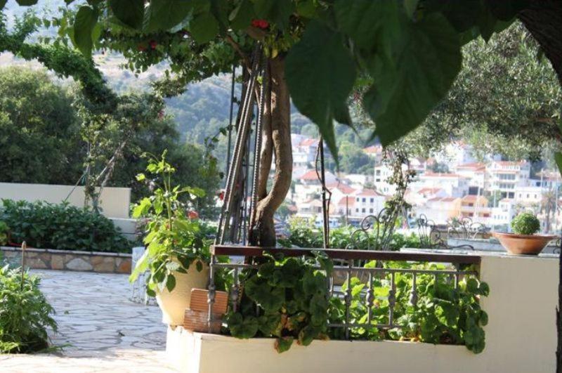 Ballas Apartments Айя-Евфимия Экстерьер фото