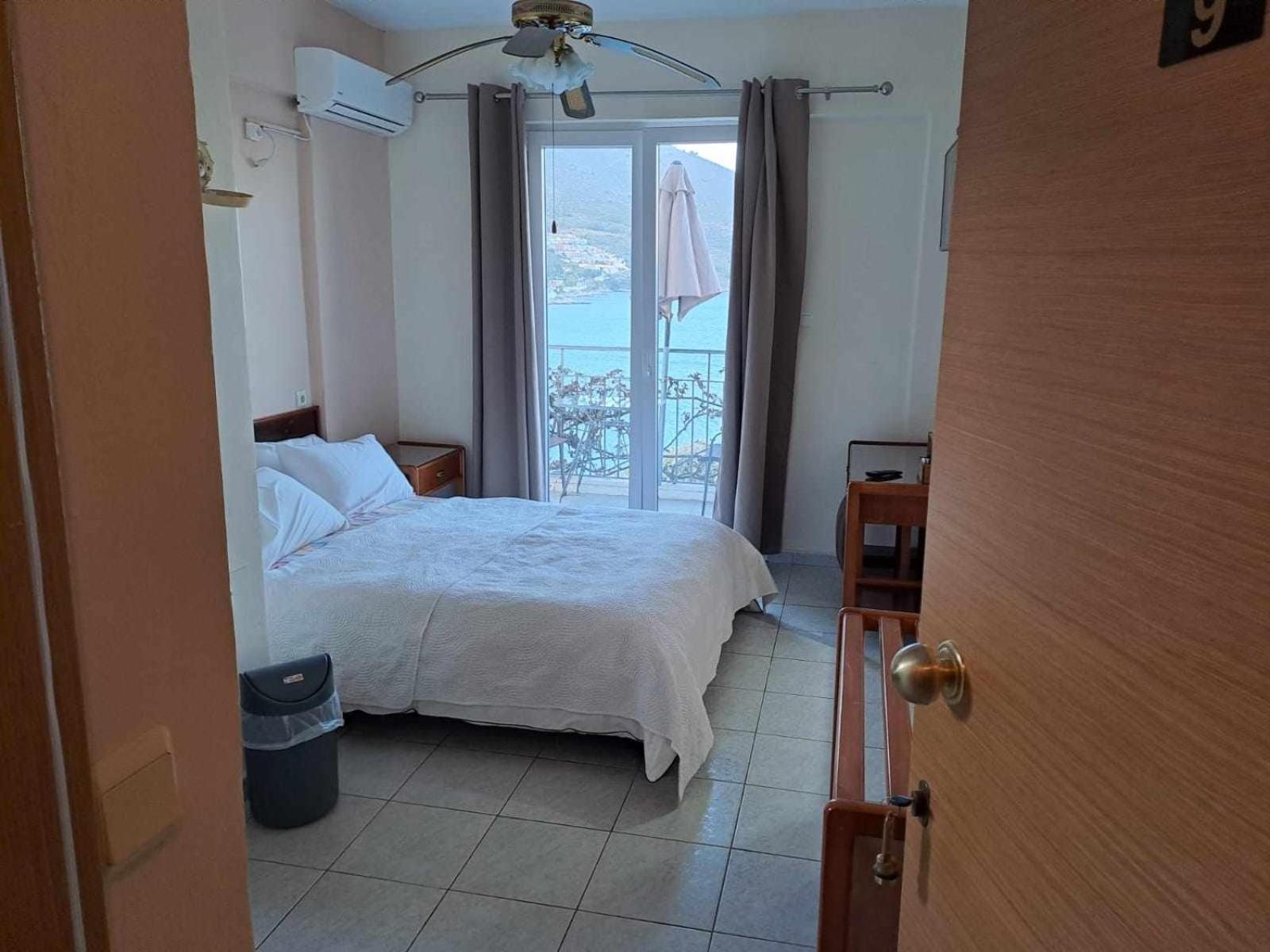 Ballas Apartments Айя-Евфимия Экстерьер фото