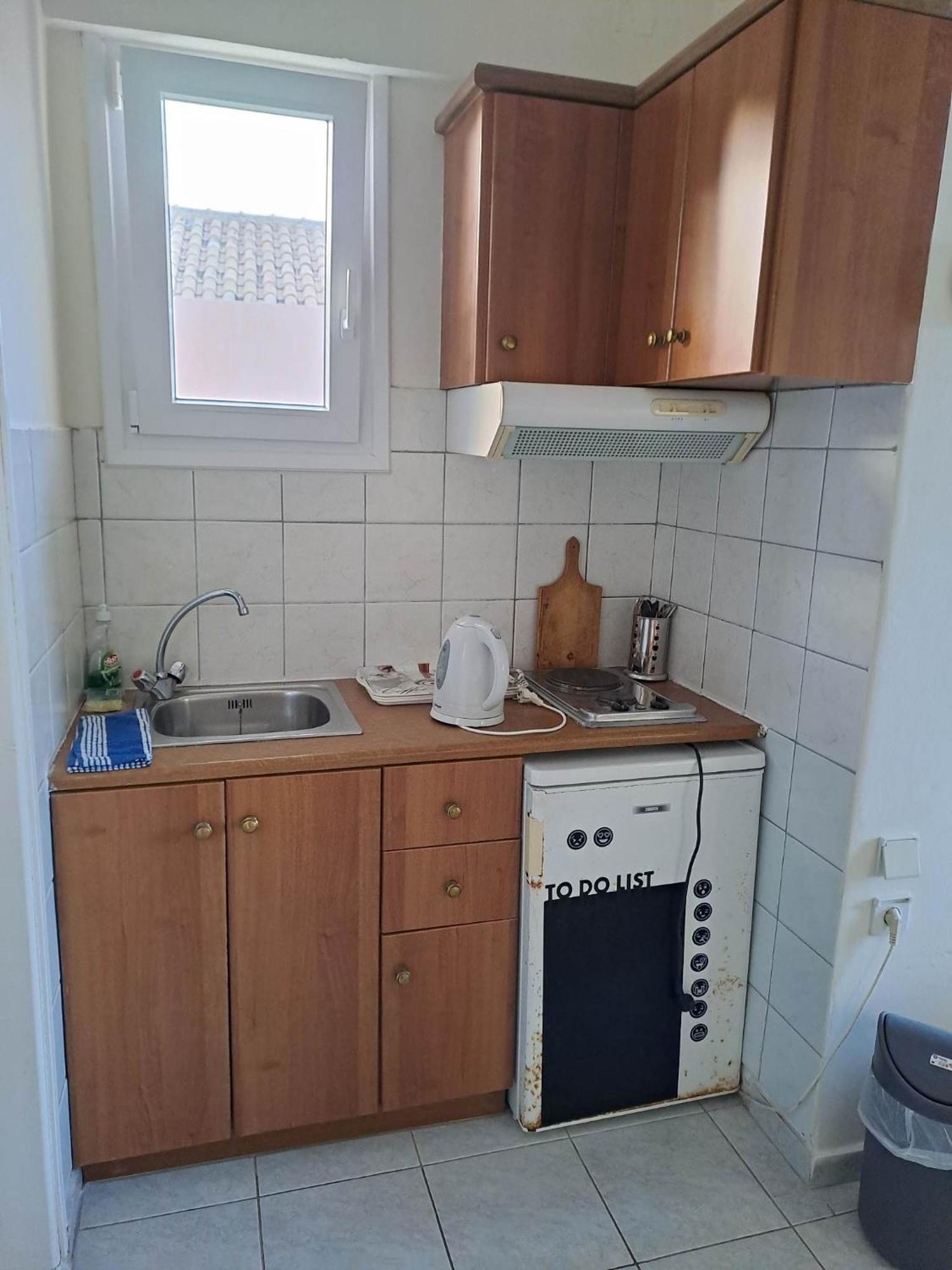 Ballas Apartments Айя-Евфимия Экстерьер фото